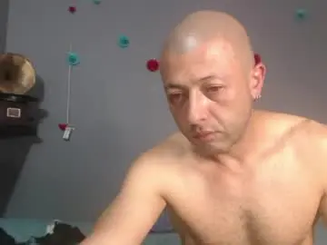 Chaturbate Adult Webcams of _bonnie__and_clyde