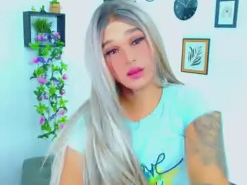 Chaturbate Nude Webcam of zoeschmmit