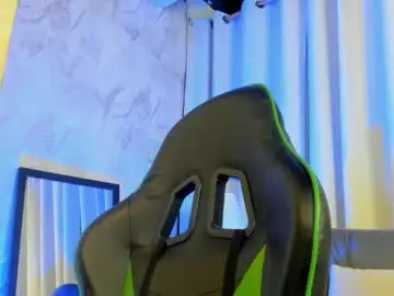Chaturbate Live Sex Cam of ronny_colton
