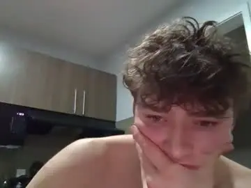 Chaturbate Free Live Porn of thedomman32