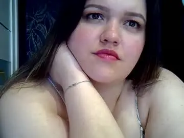 Chaturbate Live Sex Cam of ashleyrosee_