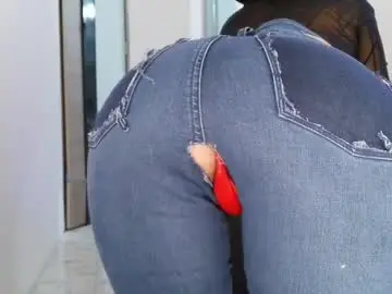 Chaturbate Free Live Porn of klariiz09