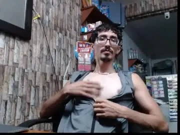 Chaturbate Watch Live Sex Cams of jhosuamoore2