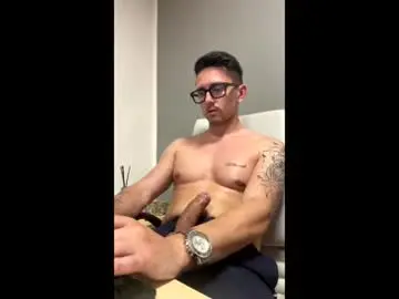 Chaturbate Watch Live Sex Cams of masterboss_fl
