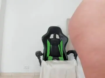 Chaturbate Live Porn of aida_rose