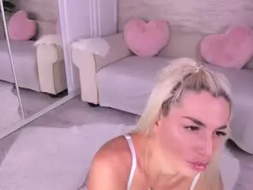 Chaturbate Sex Cam of elisabeth_jason