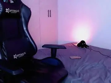 Chaturbate Watch Live Sex Cams of lliamm_2