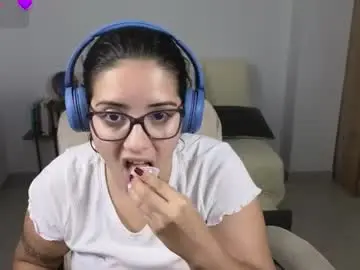 Chaturbate Free Porn Cam of moonwoman_
