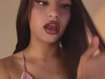 Chaturbate Free Live Porn of sophia_cambpell