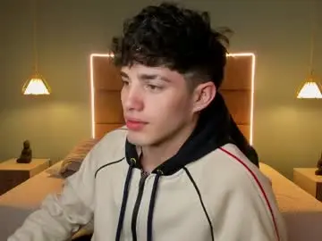 Chaturbate Best live sex cam show of alejootwink