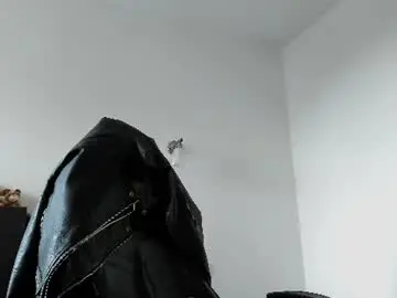 Chaturbate Free Porn Cam of alphagodleatherking92