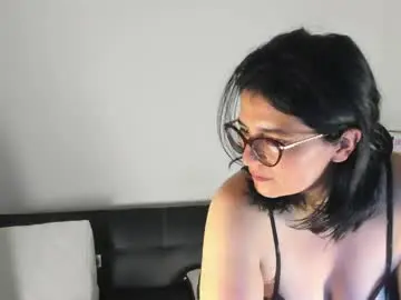 Chaturbate Watch Live Sex Cams of adriana71