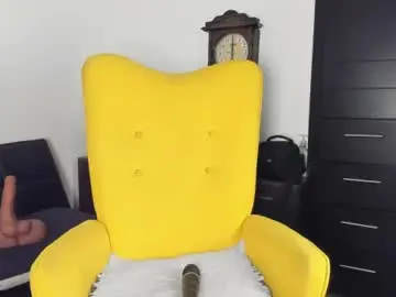Chaturbate Watch Live Sex Cams of adriana71