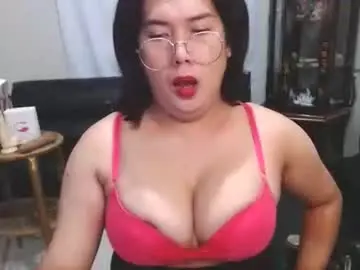 Chaturbate Nude Webcam of travelergirl
