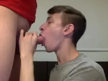 Chaturbate Live Sex Cam of ashingwest97
