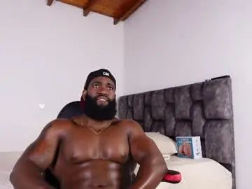 Chaturbate Nude Webcam of james_bbcmuscle