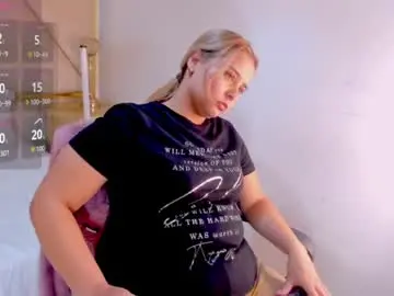 Chaturbate Sex Cam of mikaelastonne