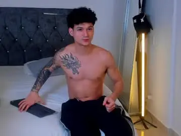 Chaturbate Live Sex Cam of morthy_downey