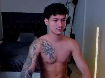 Chaturbate Adult Video Chat of morthy_downey