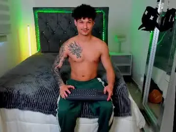 Chaturbate Sex Chat of morthy_downey