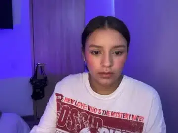 Chaturbate Free Porn Cam of kimmi_foxy