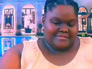 Chaturbate Free Porn Cam of ebonyhotbuns4u2luv