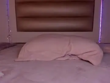 Chaturbate Best live sex cam show of emma__js_