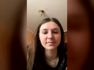 Chaturbate Live Sex Cam of kiraa_kisss