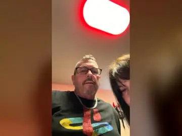 Chaturbate Free Porn Cam of dreamycouple01