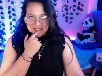 Chaturbate Best live sex cam show of greta_ass