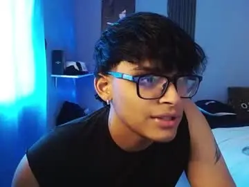 Chaturbate Sex Cam of mr_yisuz
