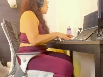 Chaturbate Watch Live Sex Cams of nathalyrae41