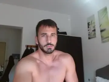 Chaturbate Sex Chat of hornyasfuckk33