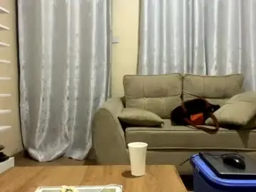Chaturbate Live Porn of mina_gustavoh