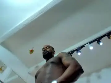 Chaturbate Best live sex cam show of tafari_1