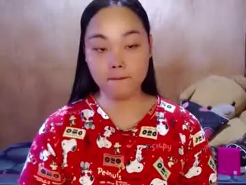 Chaturbate Live Sex Cam of urasian_hotchix69