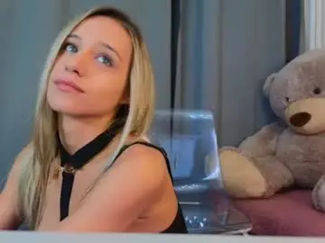 Chaturbate Free Porn Cam of mellisakim