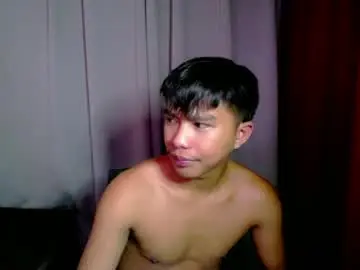 Chaturbate Live Sex Cam of rence_kiethxx
