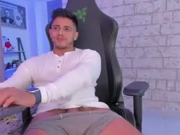 Chaturbate Nude Webcam of ashton_coleman_