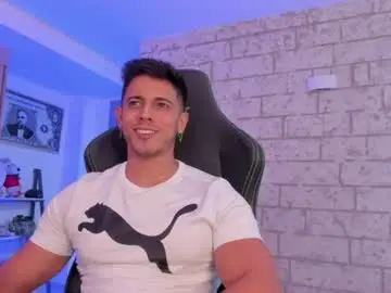 Chaturbate Live Porn of ashton_coleman_