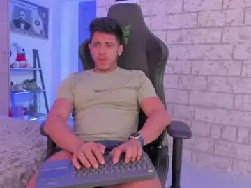 Chaturbate Free Porn Cam of ashton_coleman_