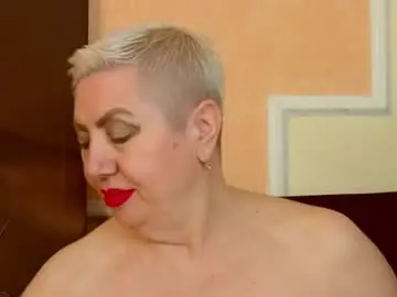 Chaturbate Live Sex Cam of posh_lady