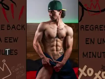 Chaturbate Free Porn Cam of valentino_2201