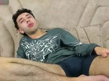 Chaturbate Watch Live Sex Cams of erickblaze_wm