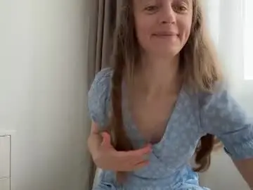 Chaturbate Sex Chat of shy_schoolgirl_