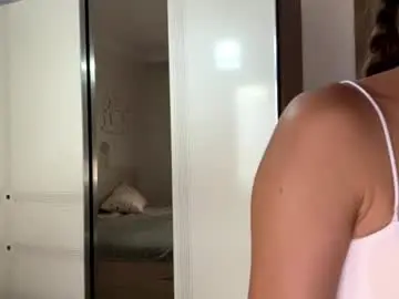 Chaturbate Best live sex cam show of yettahagins