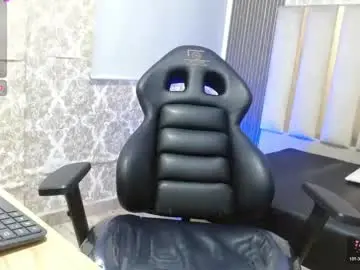 Chaturbate Live Porn of brac_tay