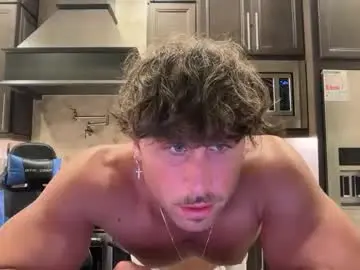 Chaturbate Watch Live Sex Cams of hungkingg22