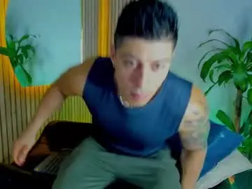 Chaturbate Live Sex Cam of lukas_green1
