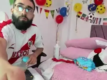 Chaturbate Free Porn Cam of obsession_room